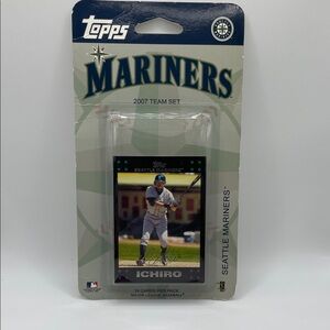 2007 Topps Seattle Mariners Team Set-Sealed-Ichiro Suzuki front card-MLB collect